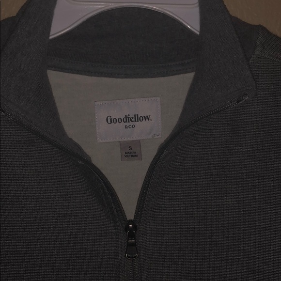 Goodfellow Co. Sweater - Picture 2 of 4